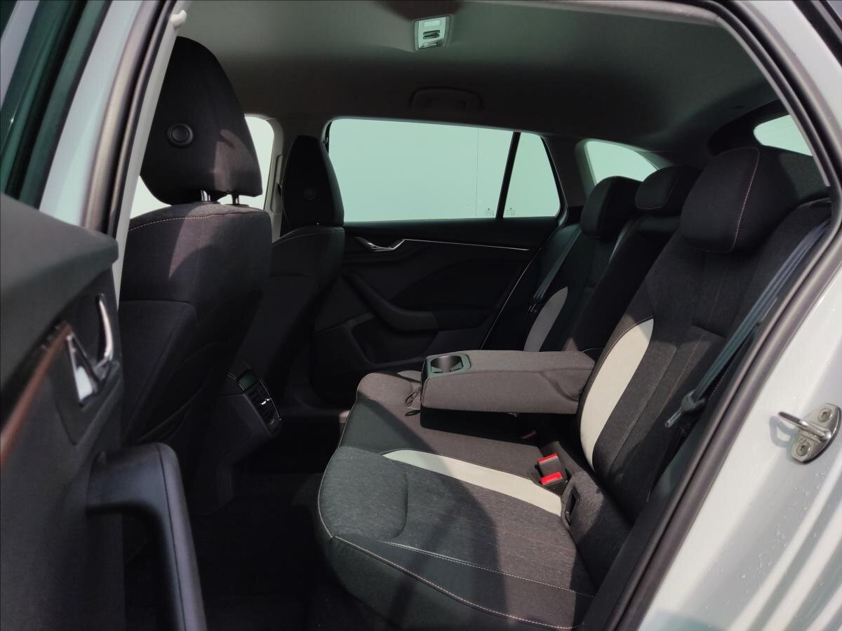 Škoda Scala Hatchback 999,0 85 kw