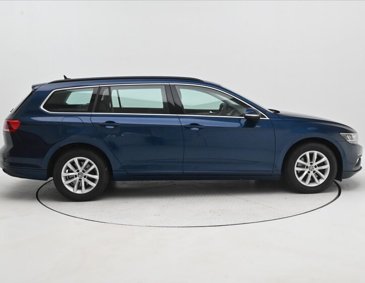 Volkswagen Passat Kombi 2,0 l 110 kw