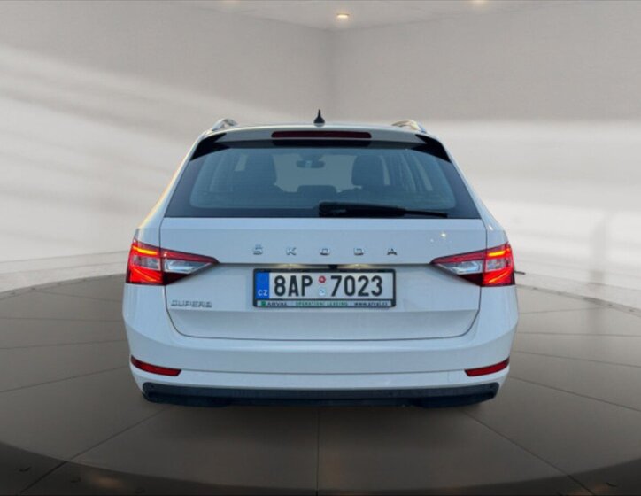 Škoda Superb 3
