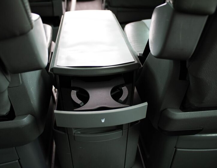 Volkswagen Ostatní VAN-Minibus 2,5 l 128 kw