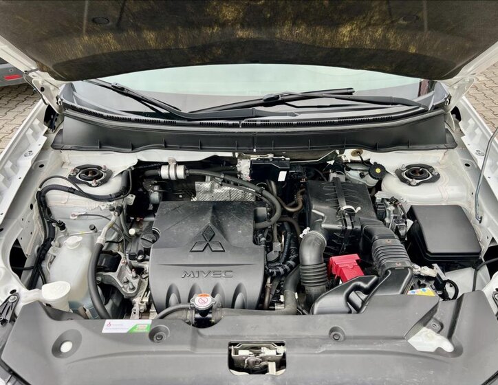 Mitsubishi ASX SUV 1,6 l 86 kw