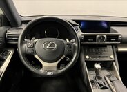 Lexus IS 300h Sedan / Limuzína 2,5 l 164 kw