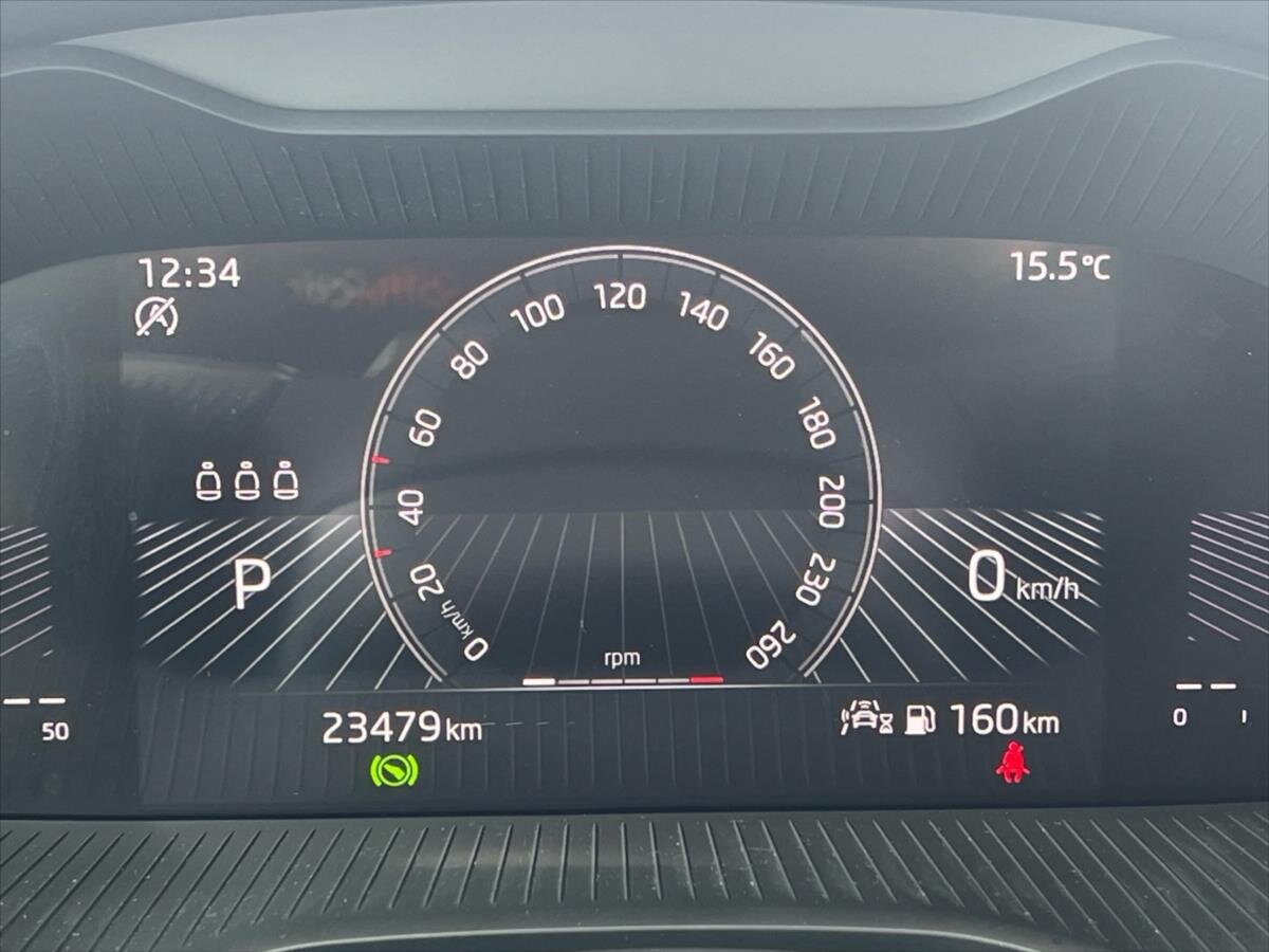 Škoda Karoq SUV / Terénní 1,5 l 110 kw