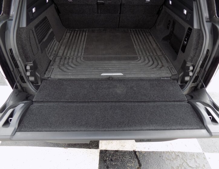 Land Rover Range Rover SUV 4,4 l 390 kw