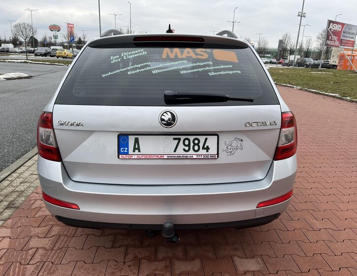 Škoda Octavia Kombi 2,0 l 110 kw