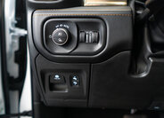 Dodge RAM Pick-up 5,7 l 291 kw