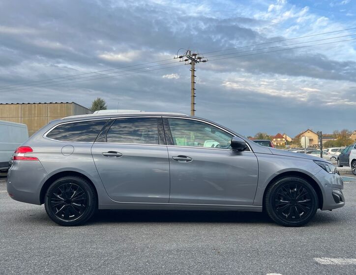 Peugeot 308 24