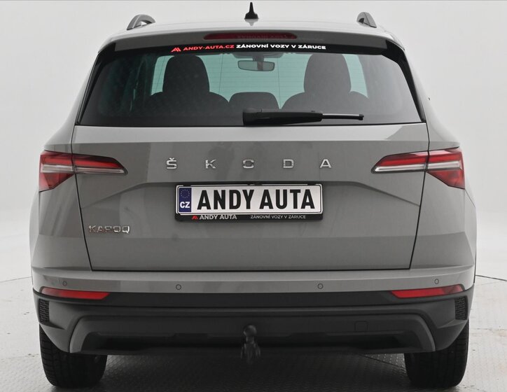 Škoda Karoq SUV 999,0 81 kw