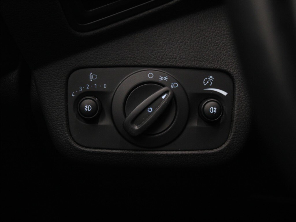 Ford Kuga SUV / Terénní 2,0 l 110 kw