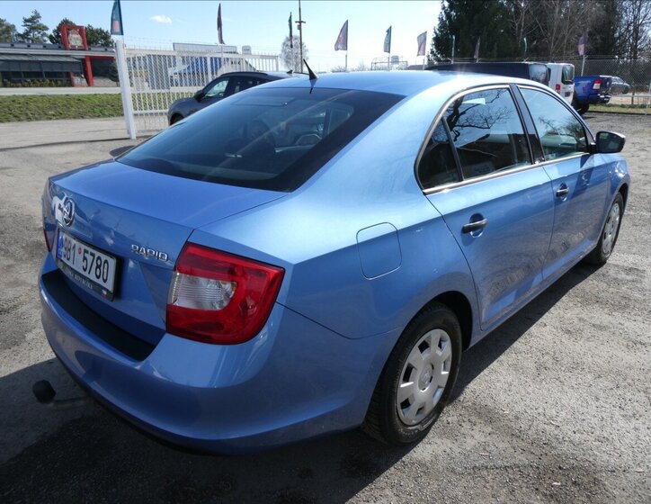Škoda Rapid Liftback 1,2 l 63 kw