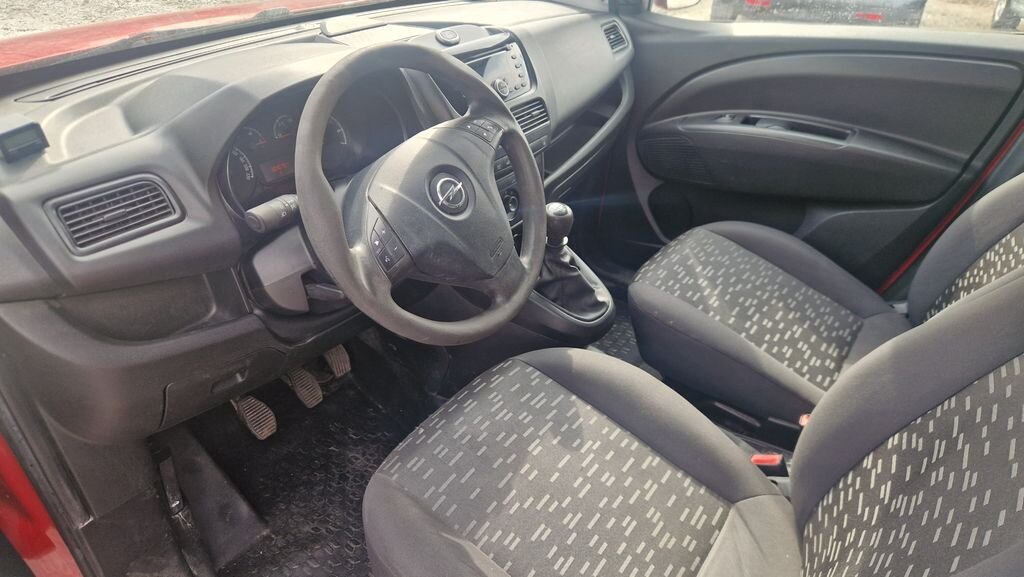 Opel Combo Skříň 1,6 l 77 kw