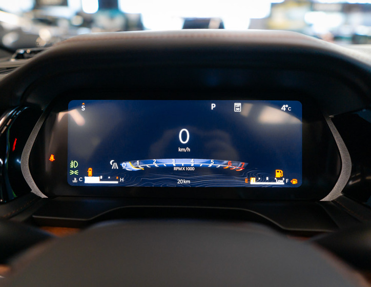 Jeep Grand Cherokee 25