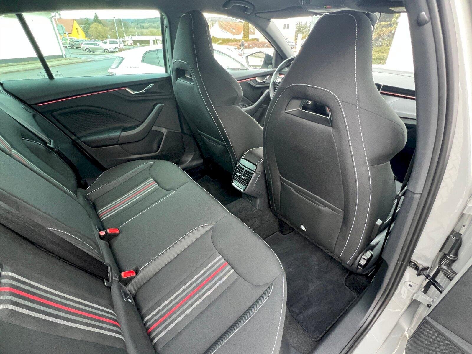 Škoda Scala Hatchback 1,5 l 110 kw