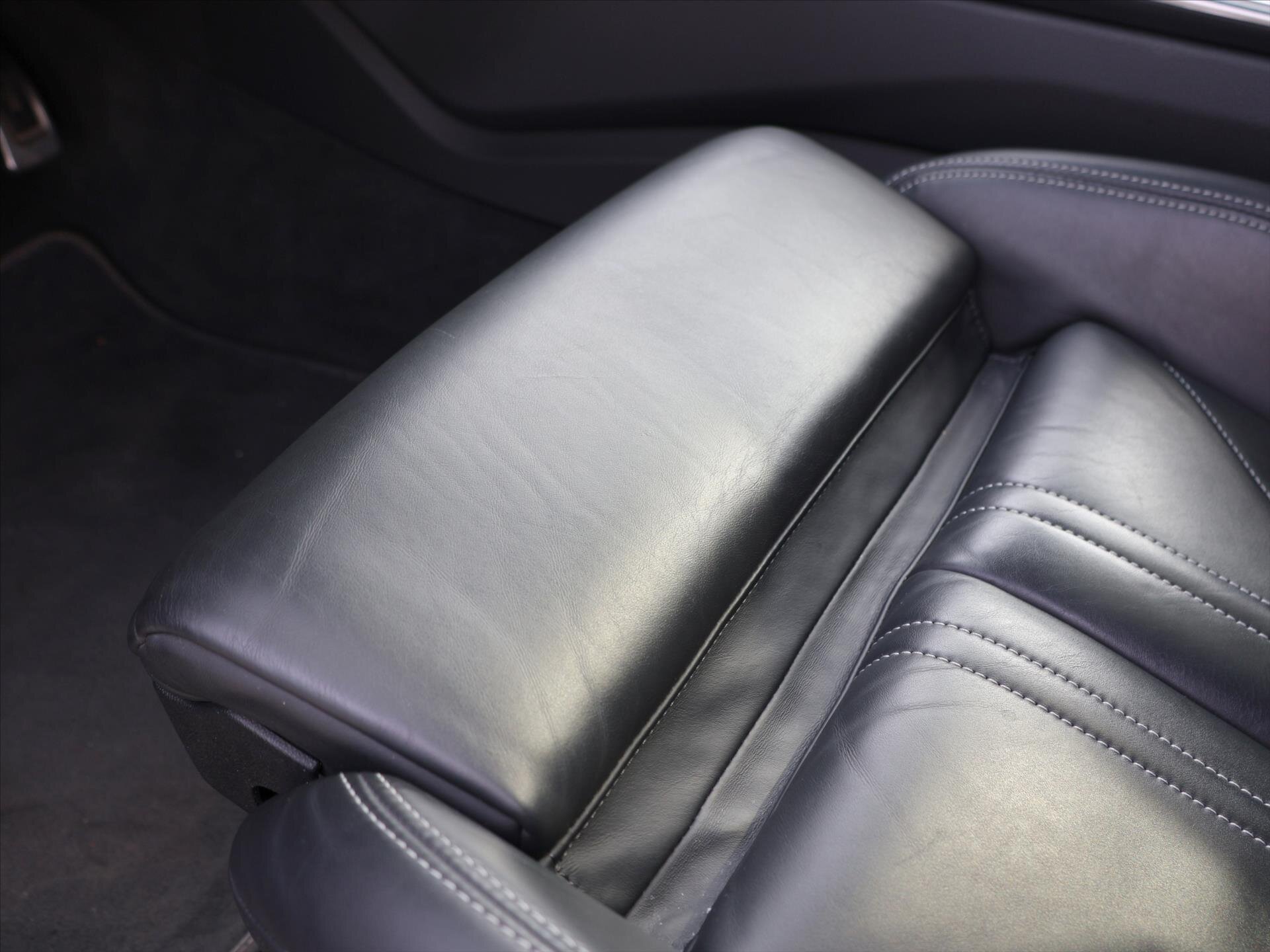 Audi S7 Hatchback 3,0 l 253 kw