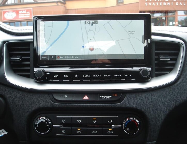 KIA Ceed Hatchback 1,5 l 103 kw