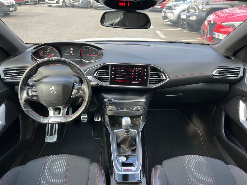 Peugeot 308 Kombi 1,2 l 96 kw