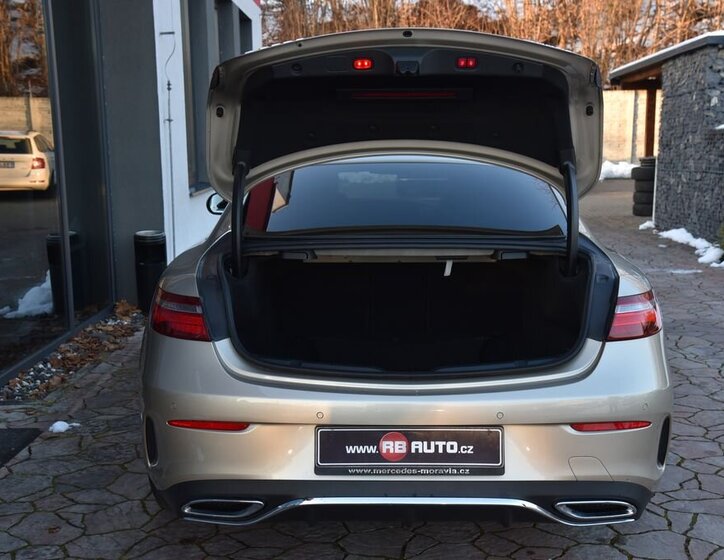 Mercedes-Benz Třídy E 41