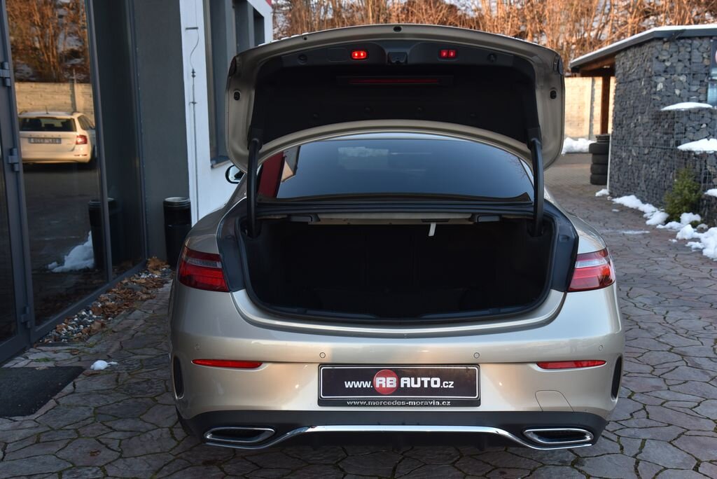 Mercedes-Benz Třídy E