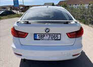 BMW Řada 3 Sedan / Limuzína 2,0 l 135 kw