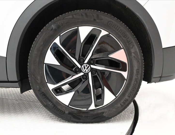 Volkswagen ID.4 31