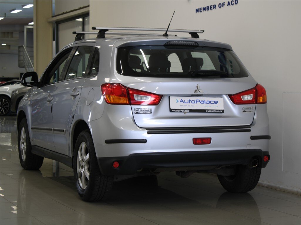 Mitsubishi ASX SUV / Terénní 1,6 l 86 kw