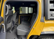 Land Rover Defender 31
