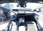 Toyota C-HR CUV / Crossover 2,0 l 0