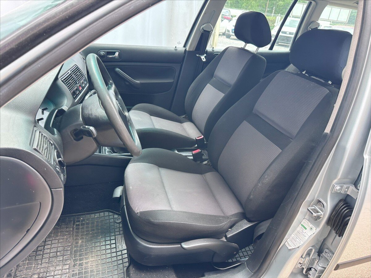 Volkswagen Golf Kombi 1,4 l 55 kw