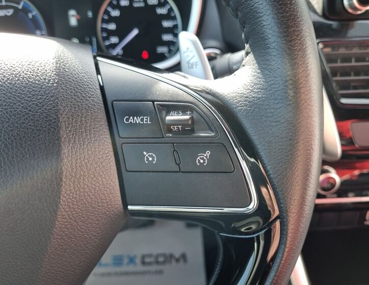 Mitsubishi Ostatní SUV / Terénní 2,4 l 138 kw