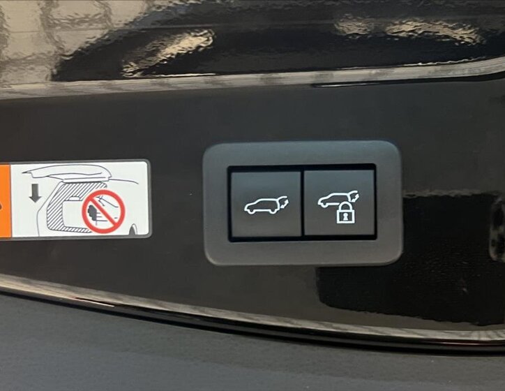 Toyota C-HR Hatchback 2,0 l 112 kw