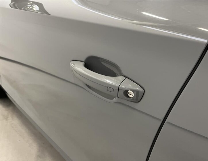 Audi S8 Sedan / Limuzína 4,0 l 445 kw