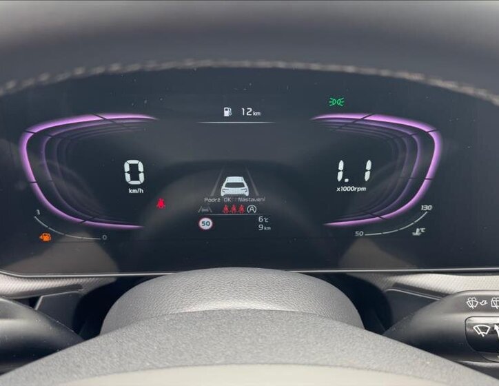 KIA Stonic CUV / Crossover 998,0 74 kw