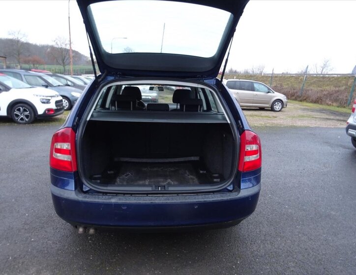 Škoda Octavia 16