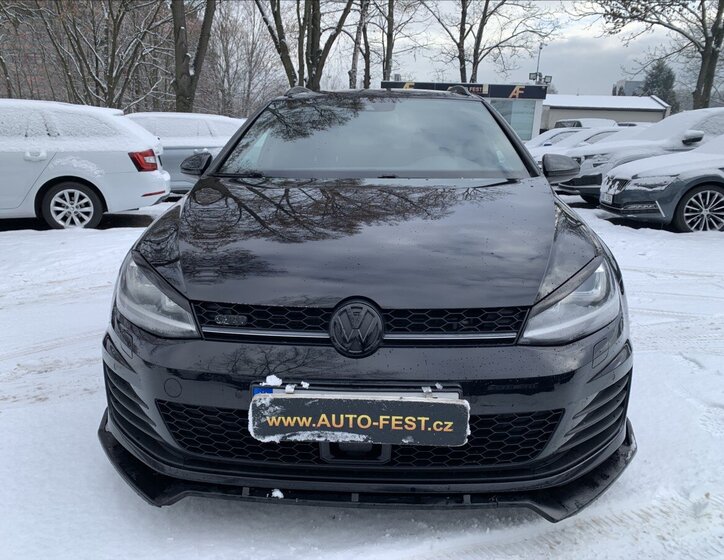 Volkswagen Golf Kombi 2,0 l 135 kw