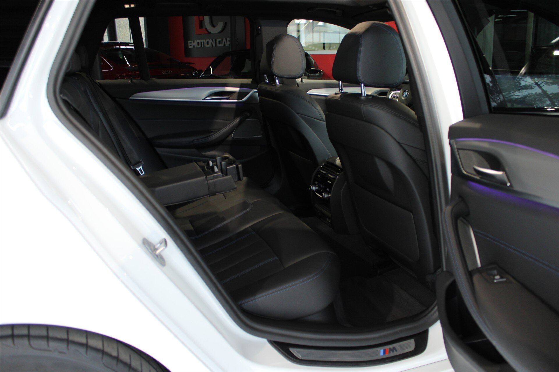 BMW Řada 5 Kombi 3,0 l 210 kw