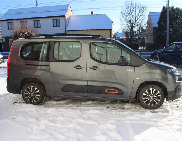 Citroën Berlingo MPV 1,2 l 81 kw