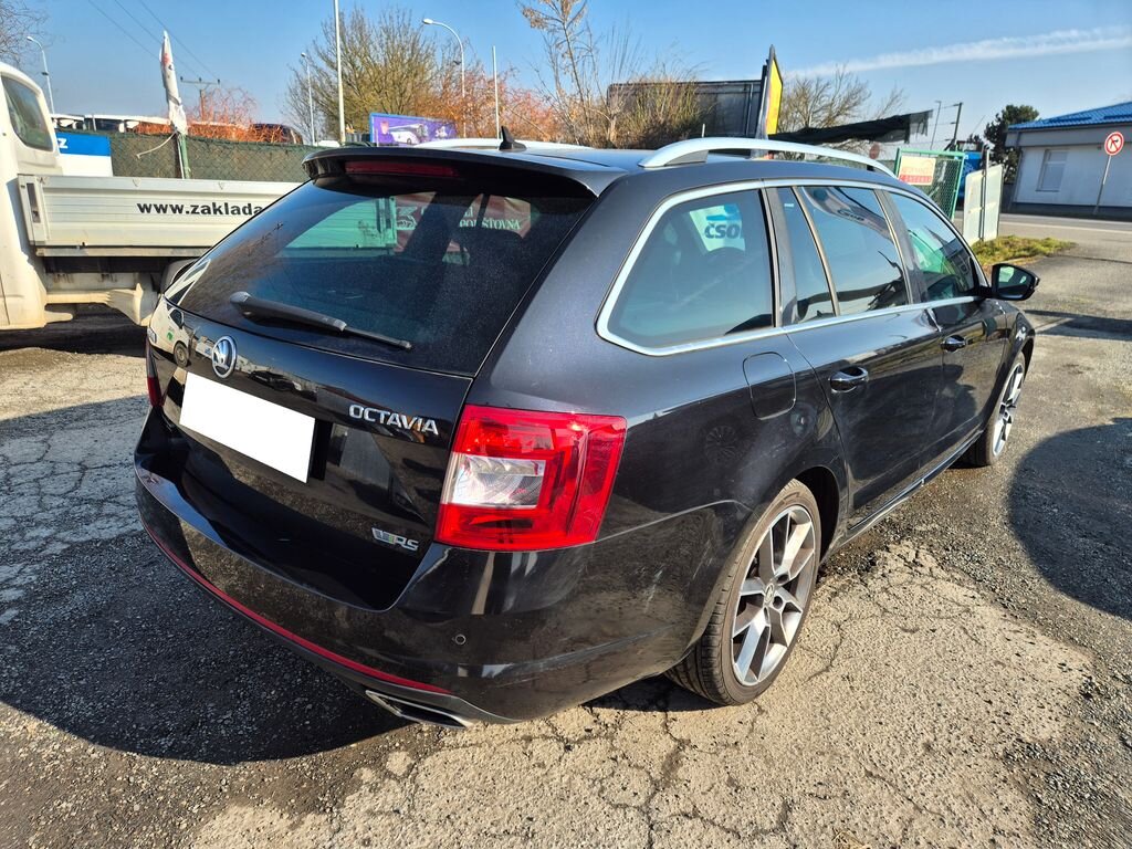 Škoda Octavia Kombi 2,0 l 162 kw