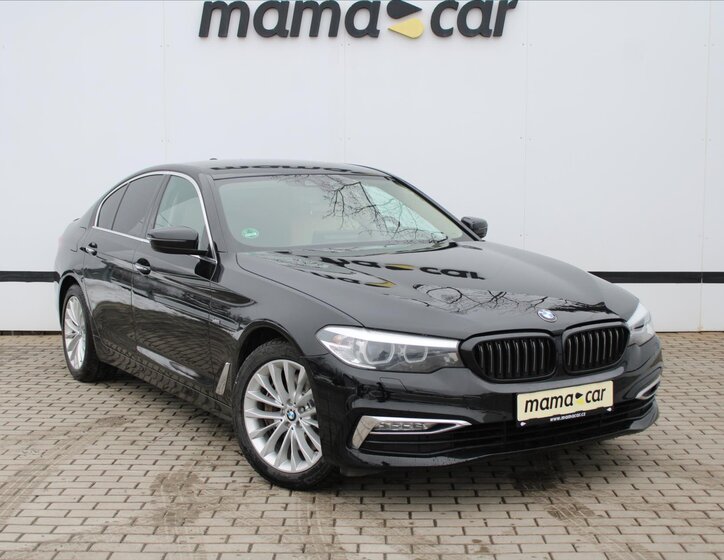 BMW Řada 5 Sedan / Limuzína 3,0 l 250 kw