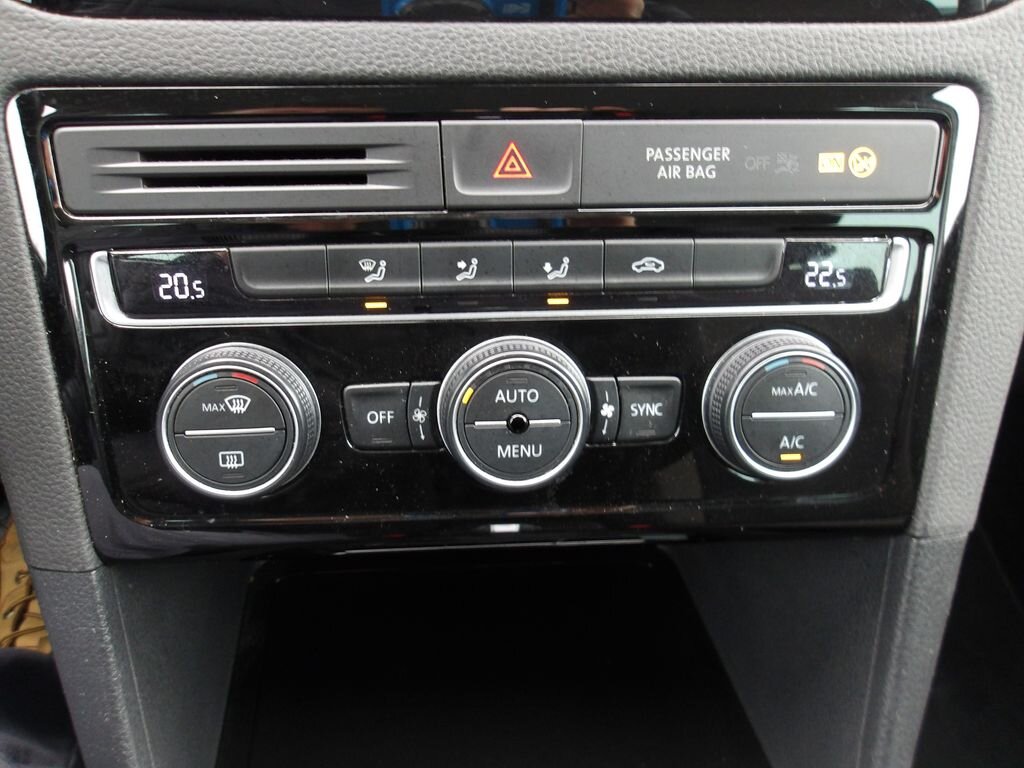 Volkswagen Touran Kombi 2,0 l 110 kw