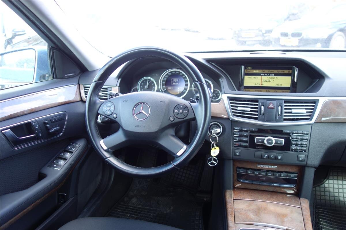 Mercedes-Benz Třídy E Kombi 3,0 l 195 kw