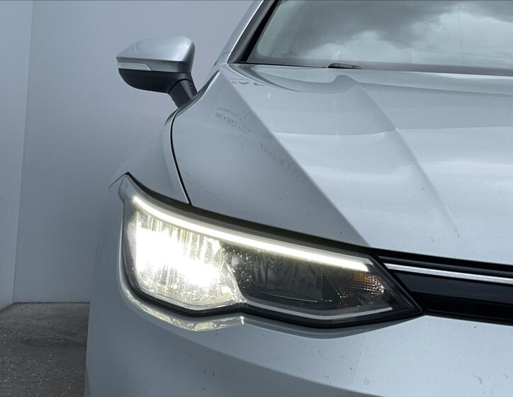 Volkswagen Golf Kombi 1,5 l 110 kw