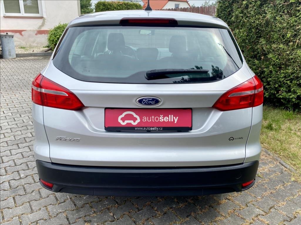 Ford Focus Kombi 1,5 l 88 kw