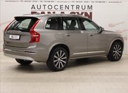 Volvo XC90 SUV / Terénní 2,0 l 173 kw
