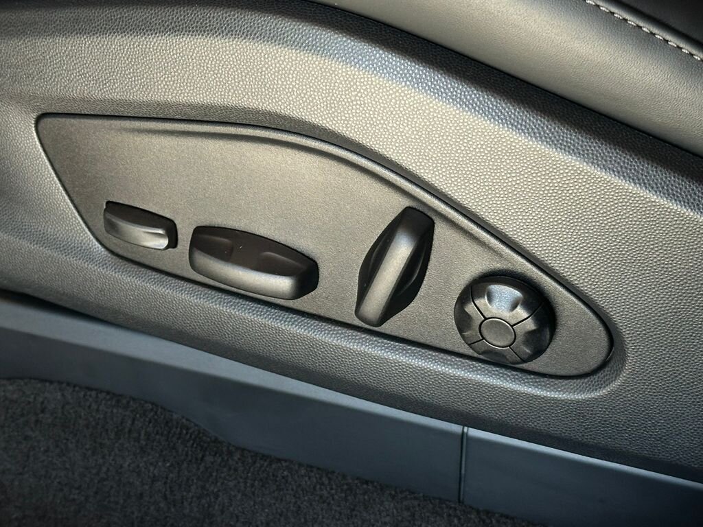 Porsche Macan SUV / Terénní 0,0 300 kw