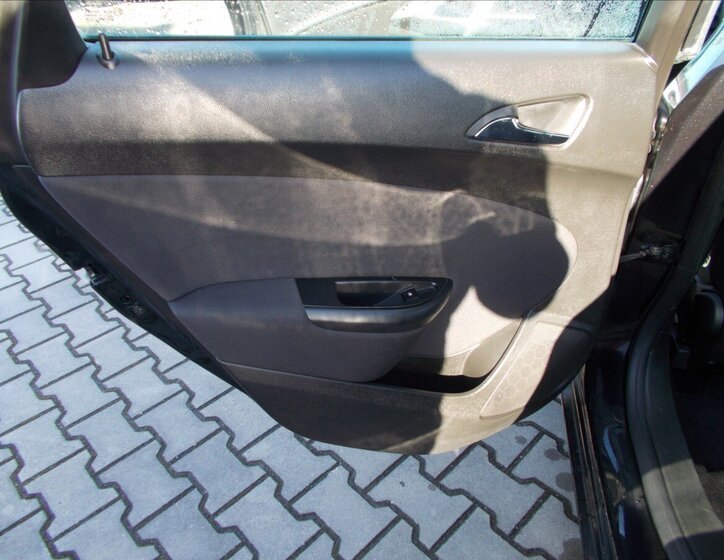 Opel Astra Sedan / Limuzína 1,4 l 103 kw