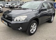 Toyota RAV4 SUV / Terénní 2,2 l 100 kw