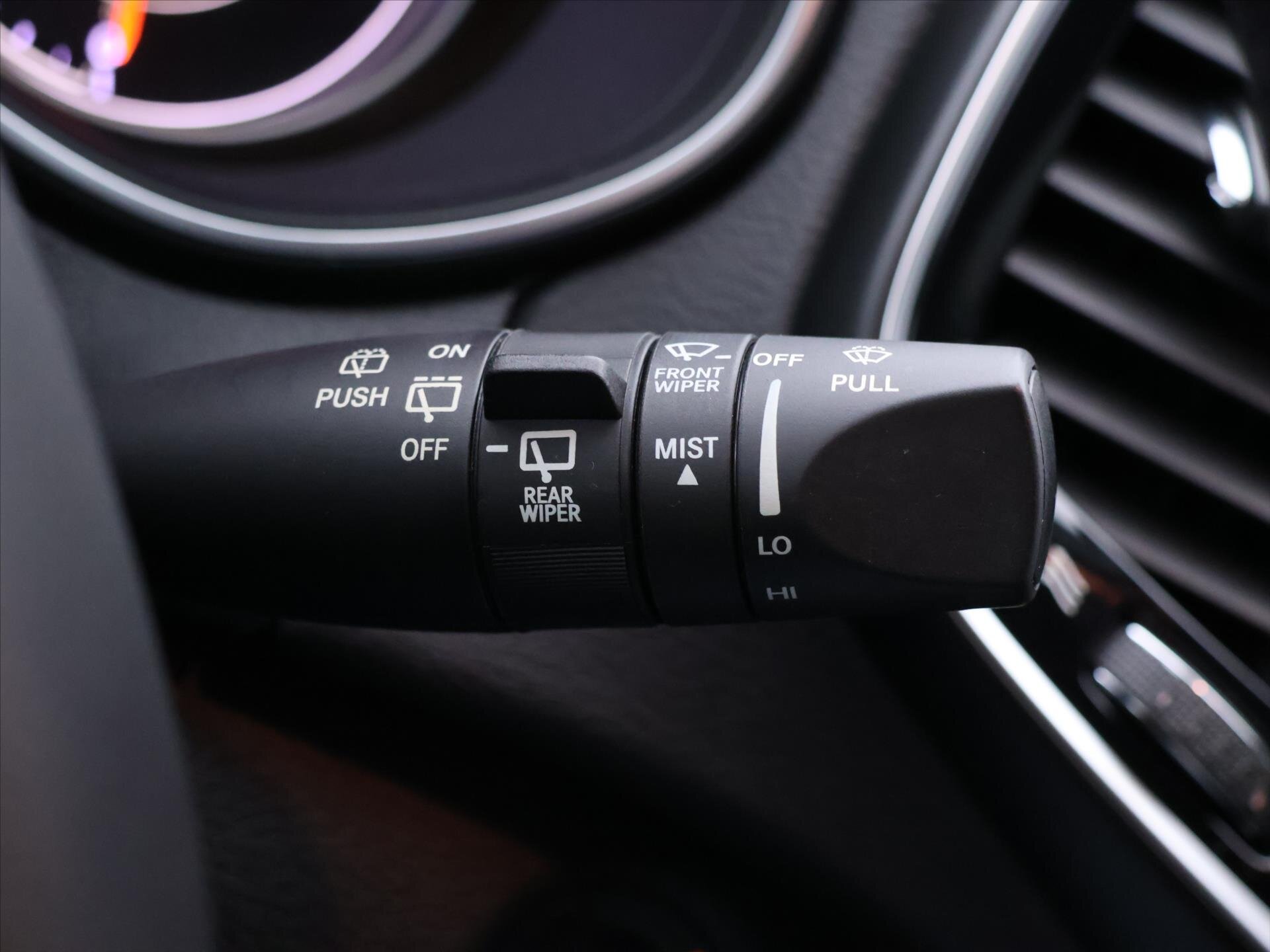 Jeep Cherokee SUV 3,2 l 200 kw