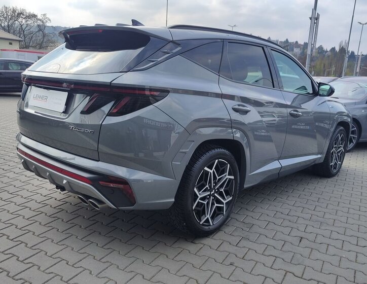 Hyundai Tucson SUV / Terénní 1,6 l 110 kw
