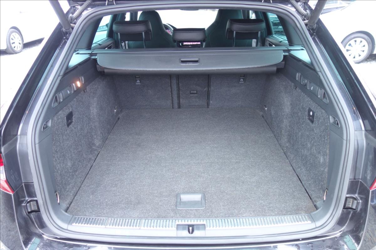 Škoda Superb Kombi 2,0 l 140 kw