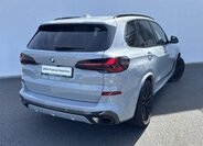 BMW X5 SUV 3,0 l 250 kw